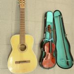 837 1317 Gitarr + fiol